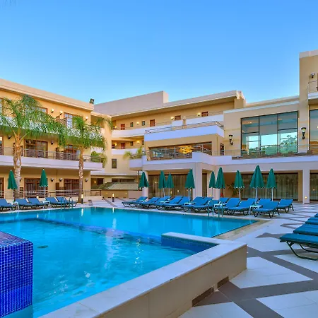 Porto & Resort Platanés